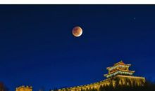 原创 同题作文比较阅读：《心中那片月》（二）