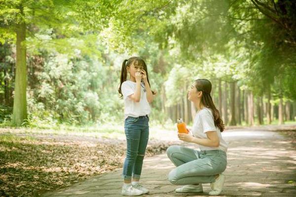 小学生满分作文《孤独》,全文没有提到“孤独”二字,却让人泪目 7