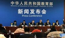 “许可馨事件”出现高中语文试卷上，网友：800字作文很好写！