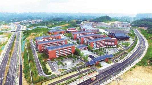 五年级作文:美丽的新校区
