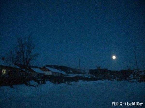 巴金《寒夜》读后感:读书人的苦,恐怕只有孔乙己知道