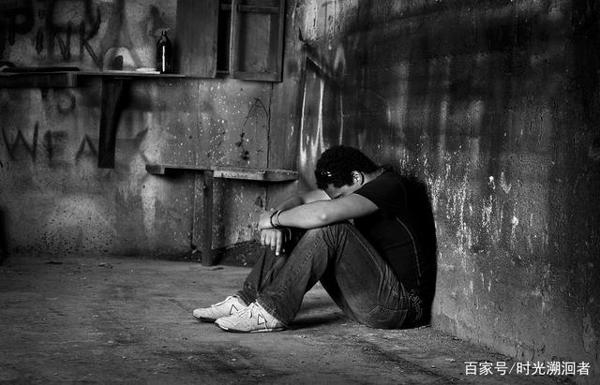 巴金《寒夜》读后感:读书人的苦,恐怕只有孔乙己知道 1