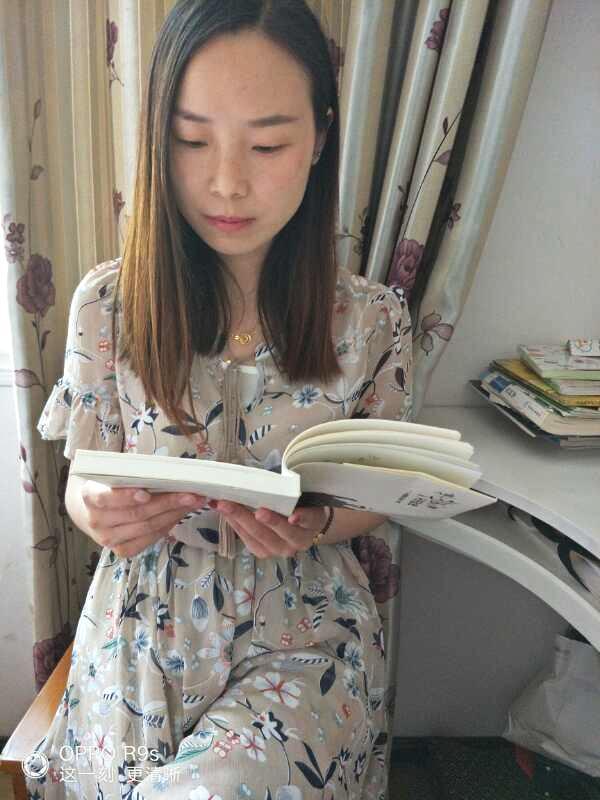 那灵魂深处的仰视 ——《这个世界无需仰视》读后感 2