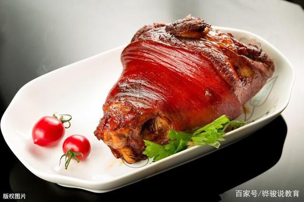 作文点评:《爱是不会老去的》,用蒙太奇手法6组镜头剪辑而成