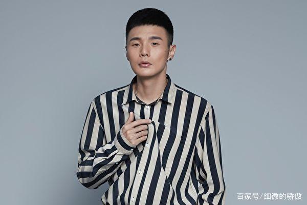李荣浩写小作文吐槽自家物业·质疑到底是服务还是监管机构