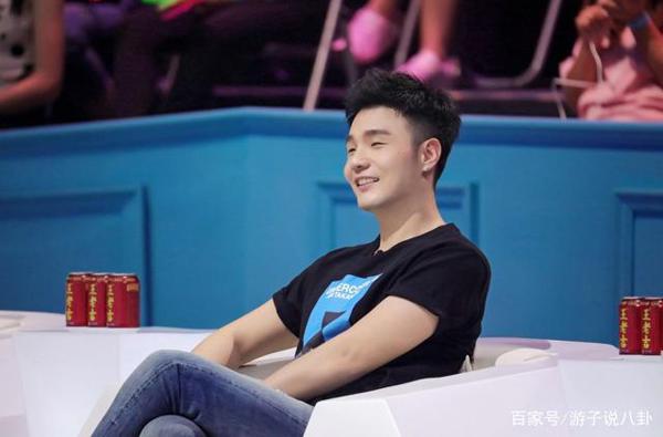 李荣浩发表“小作文”,真情实感吐槽自家物业,说出大家心声 4