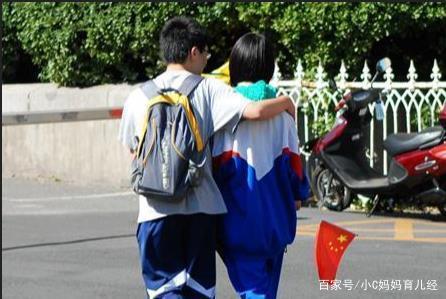14岁女孩“爱情观”作文走红,对爱情理解太透彻,老师:比我还懂 2