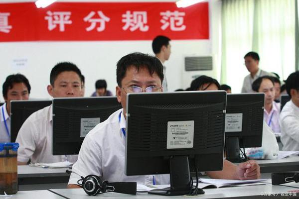 学生考试时语文作文总写不完,老师说用“盖房子”方法,应试无忧 5