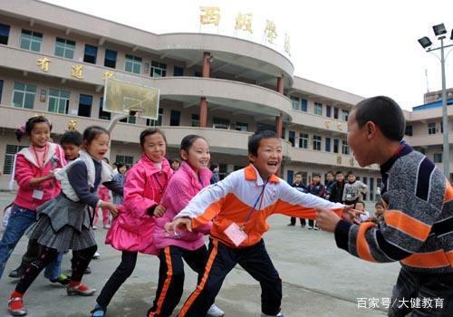四年级学生作文:发生在学校的事 2