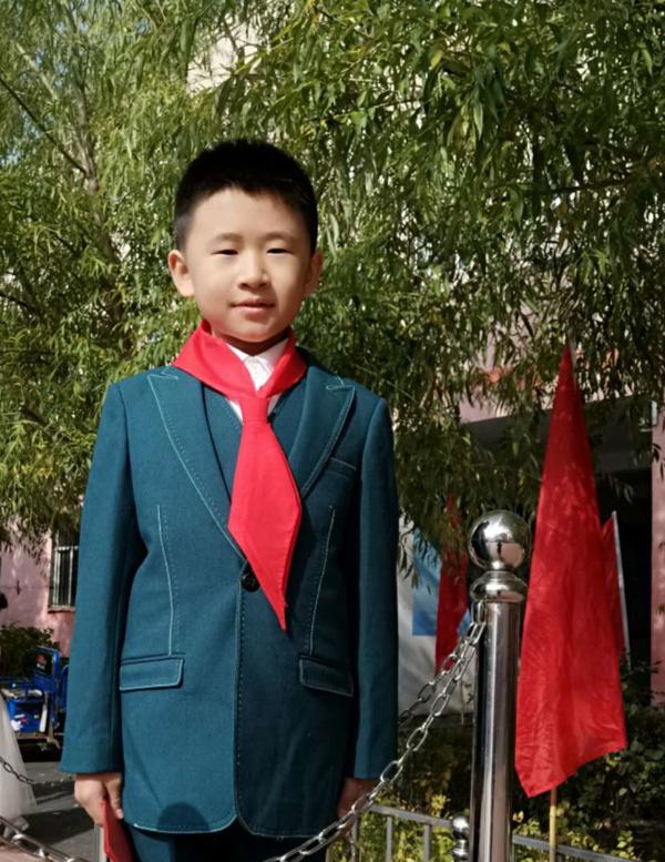 【创意作文】立新小学五年四班优秀作文展示（三）那一刻，我长大了 8