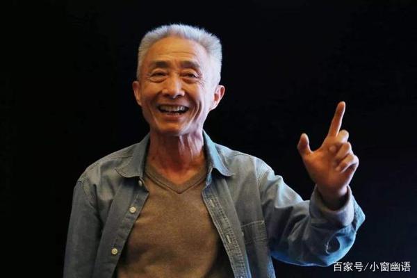 作文解析|你怎么看待网红教授“接地气”讲古诗