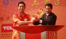 “感动中国人物”扎堆高考作文，应考学子有的可能因此倒霉