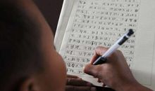 学生作文普遍假大空，因为只有这样，老师才喜欢，考试才能拿高分