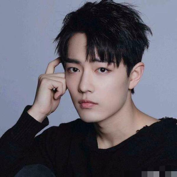 女教师作文课上“维护肖战”被停课,罪有应得还是断章取义? 2