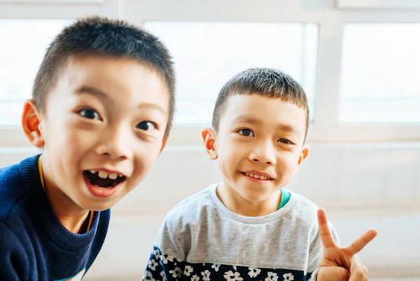 小学生满分作文走红网络,老师看完也自叹不如,表达能力太强了