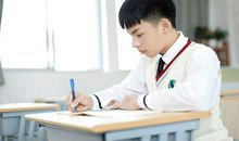 原创 中考满分作文：《我如何战胜了困难》，困难像弹簧，你弱它就强