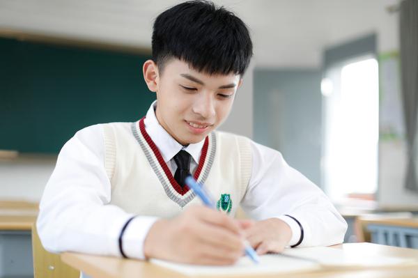 原创 河南中考满分作文：《心间那缕炊烟》 2