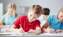 “你们有男朋友了吗？”小学生真性情作文，需要鼓励还是压制？