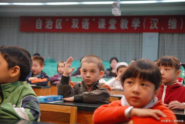 名师聊作文:六语下册,第六单元综合性活动《难忘小学生活》 6