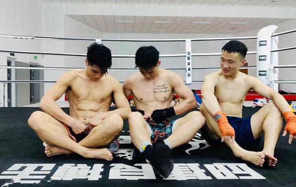 原创 四肢发达，头脑不简单：邱建良分享《教父》读后感，获网友盛赞！ 3