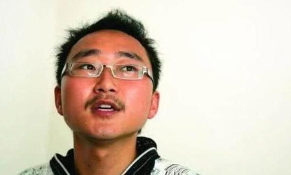 11年前他用甲骨文写高考作文,是投机还是真本事?看结局就知道了