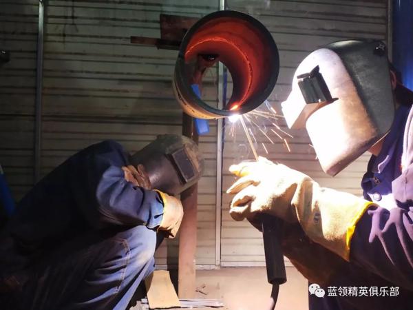 高考满分作文——我的父亲是焊工 8