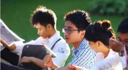 最一根筋考生，高考675分仍不满意，复读后成绩让人傻眼 1