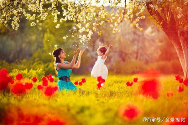 原创作文点评:《点点滴滴都是爱》,用串糖葫芦的手法,结构紧凑 3