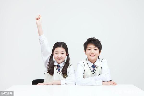 中学生作文:《哭笑不得居》,真是个可气又可笑的地方 1