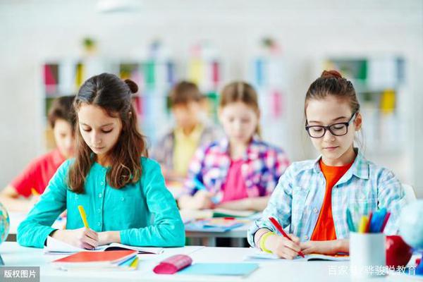 中学生优秀作文:《人生实苦,但请你足够相信》,柳暗花明又一村