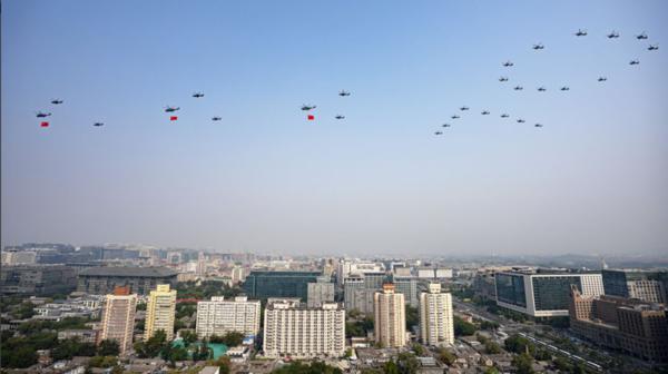 又美又飒！阅兵后，河南名师手把手教你写观后感作文 2