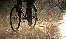 独听雨韵-描写雨景的作文600字