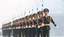 又美又飒！阅兵后，河南名师手把手教你写观后感作文