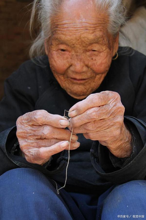 我的高考作文写的是诗歌却得了高分
