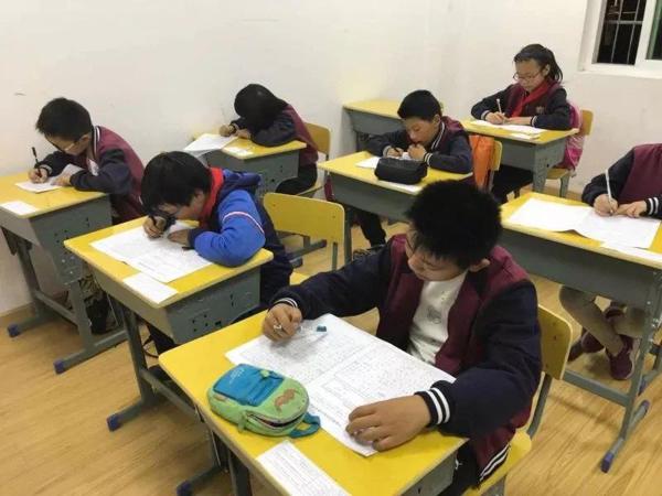 第十三届“冰心作文奖”湖南赛区复（决）赛现场作文大赛圆满结束！ 14
