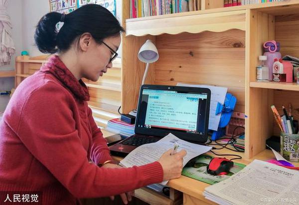 改变作文评讲方式,构建多元评价体系,提升学生作文能力
