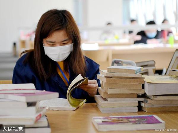 改变作文评讲方式,构建多元评价体系,提升学生作文能力 2