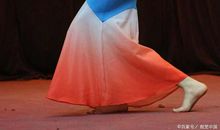 怎么写，孩子作文能浑然一体？列提纲能完美解决