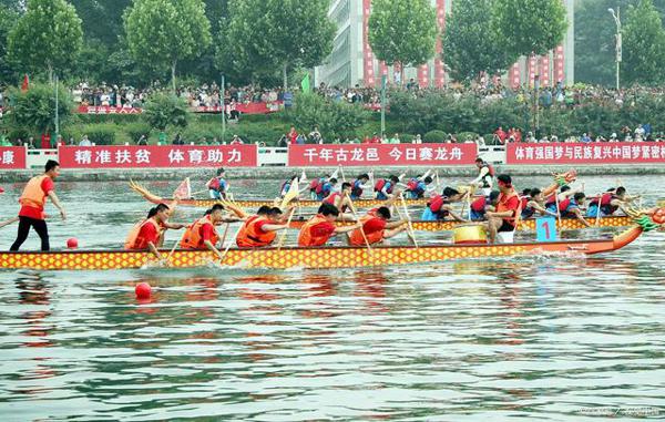传统节日作文怎么写?这里有详细的思路讲解,有精彩范文参考! 1