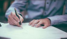 看到话题作文就头疼？写作时记住简单四步骤，让阅卷老师眼前一亮