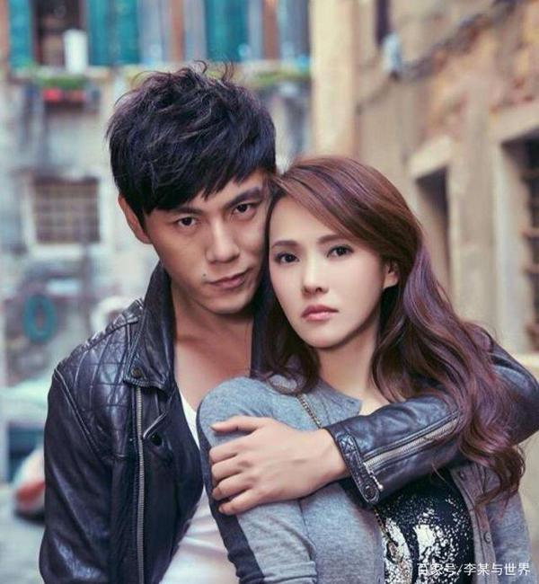 伊能静庆祝年轻10岁老公饭后写作文“交作业” 7