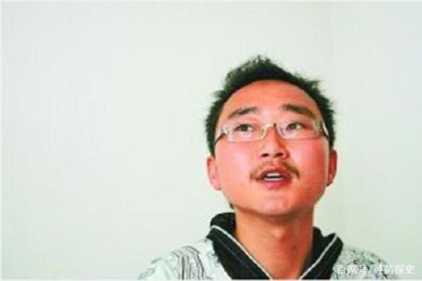 高考鬼才黄蛉,以6分甲骨文作文,破格录入985院校,现况如何?