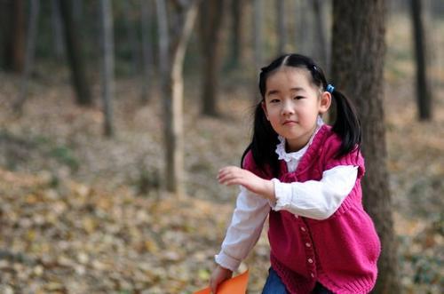 孩子眼里的爱情,比成年人以为的要真诚,别总觉得孩子还不该懂 5