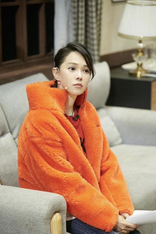 参加选秀再受质疑，伊能静发小作文回应，50岁的自己也可以很少女 2