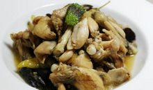 抹布炒牛蛙 四年级叙事作文400字