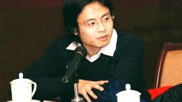 19年前,写下高考满分作文《赤兔之死》的蒋昕捷,近况如何?
