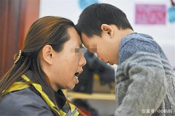 小学生满分作文《孤独》,通篇没提“孤独”二字,却更令人心疼 4