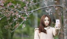 中学生优秀作文：《少女武汉》，回眸一笑百媚生