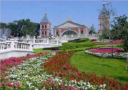 游植物园 美妙的植物园作文400字