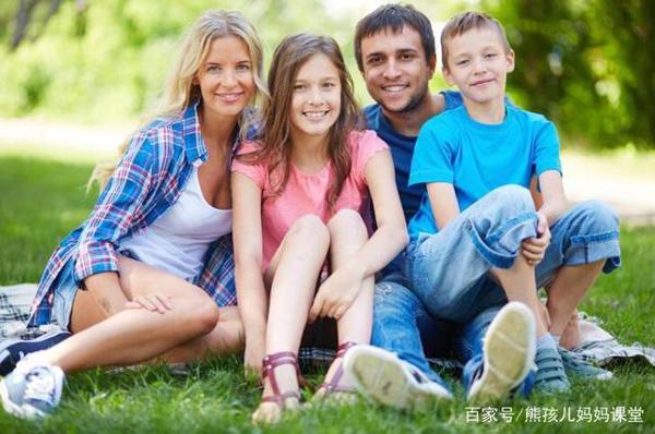 《爸妈你们离婚吧》大宝作文引起老师重视,妈妈看完难过到泪流 2